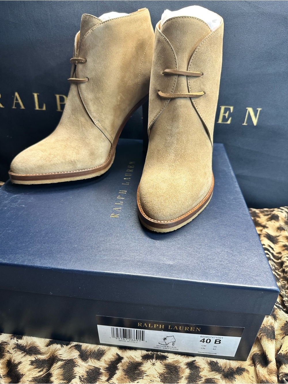 Ralph Lauren Collection Jaylen Greige Calf-Suede Bootie 40B EU/10B US NIB - Picture 16 of 16